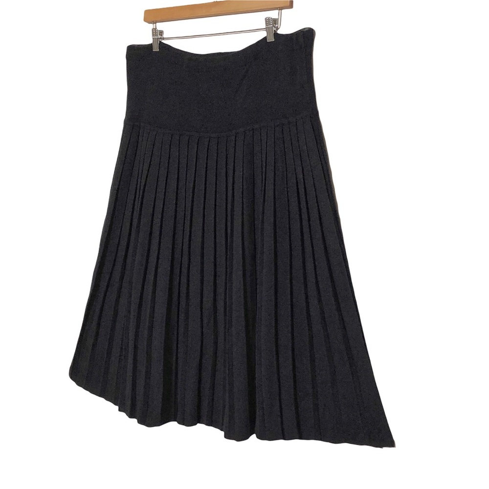 Vintage Hand Knit Pleated Midi Skirt - Picture 2 of 7